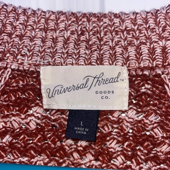 Red Universal Thread Sweater (Large) - Picture 2 of 4
